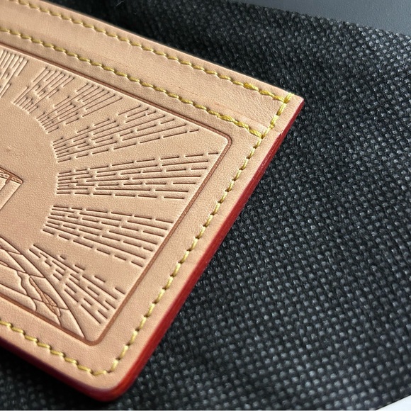 Louis Vuitton Beige Earth Trunk Card Holder - Picture 7 of 11